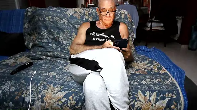 maduroguapo online show from April 2026 08:53:02 PM