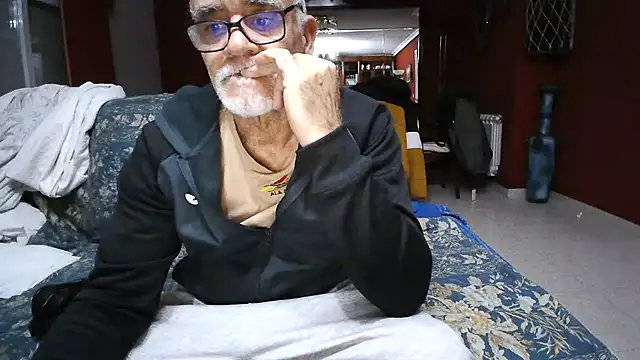 Snapshot of maduroguapo chatting on March 2025 10:21:01 PM maduroguapo online show from March 2025 10:21:01 PM