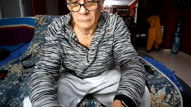 maduroguapo online show from February 2026 09:47:01 PM