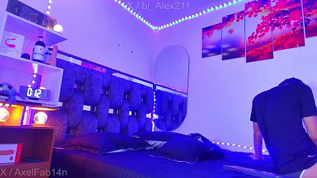 Snapshot of Alex_and_Fabian chatting on November 2025 08:13:01 PM Alex and Fabian online show from November 2025 08:13:01 PM