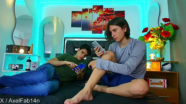 Snapshot of Alex_and_Fabian chatting on March 2025 06:35:02 PM Alex and Fabian online show from March 2025 06:35:02 PM