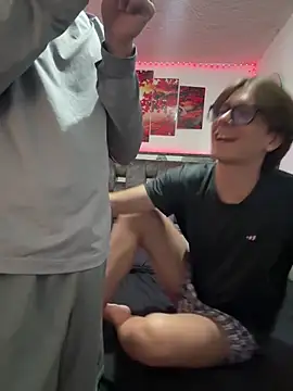 Alex and Fabian online show from May 2026 05:37:02 AM