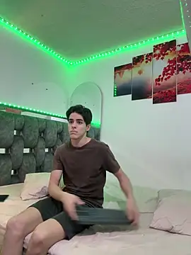 Alex and Fabian online show from March 2026 04:15:02 AM