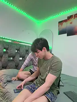 Alex and Fabian online show from March 2026 05:45:02 AM