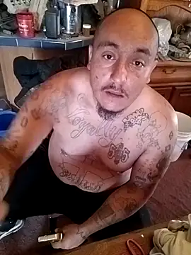 Snapshot of wilsons12 chatting on November 2025 10:46:02 PM wilsons12 online show from November 2025 10:46:02 PM