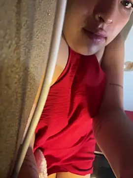 Snapshot of sweetshygirl chatting on January 2025 05:54:02 AM sweetshygirl online show from January 2025 05:54:02 AM