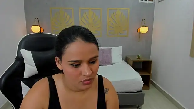 lia sexx19 online show from February 2025 02:40:01 AM
