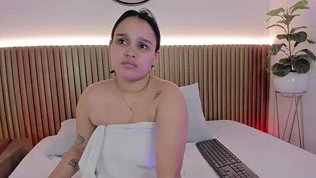lia sexx19 online show from June 2026 02:11:02 AM