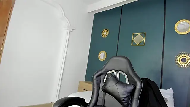 lia sexx19 online show from March 2026 02:32:01 AM