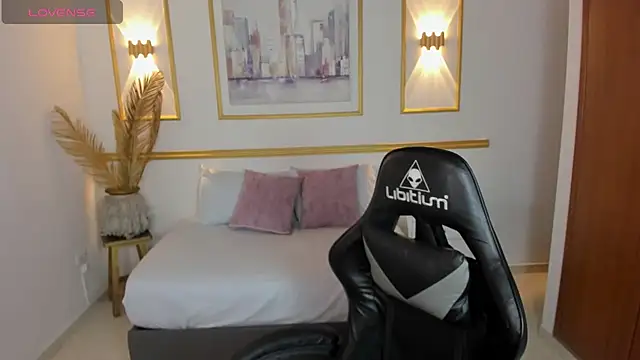 lia sexx19 online show from November 2025 02:27:02 AM