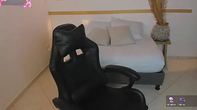 lia sexx19 online show from February 2026 02:53:01 AM