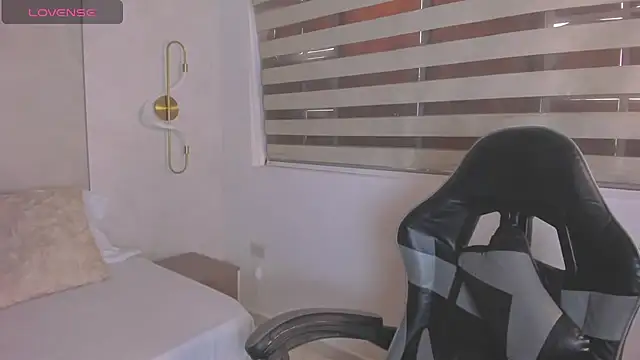 lia sexx19 online show from April 2026 09:26:02 PM