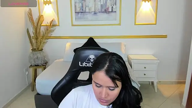 lia sexx19 online show from December 2025 02:11:02 AM