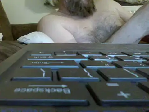 Snapshot of FROL83 chatting on April 2026 09:19:01 PM FROL83 online show from April 2026 09:19:01 PM