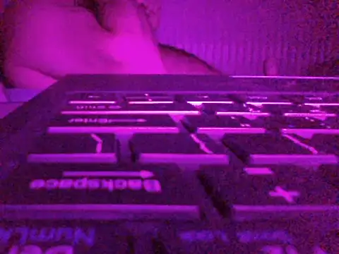 Snapshot of FROL83 chatting on June 2026 07:57:01 PM FROL83 online show from June 2026 07:57:01 PM