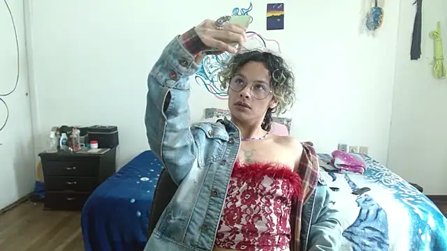 fenixmfx19 online show from March 2025 07:07:01 PM
