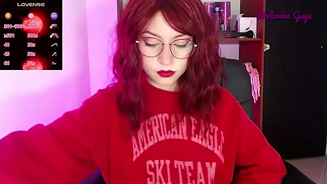 Snapshot of Celeste_Ford_18 chatting on November 2025 10:32:01 PM Celeste Ford 18 online show from November 2025 10:32:01 PM