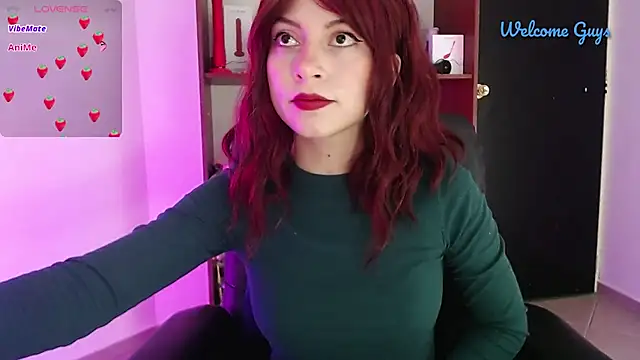 Snapshot of Celeste_Ford_18 chatting on November 2025 12:14:02 AM Celeste Ford 18 online show from November 2025 12:14:02 AM