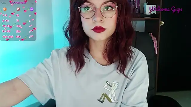 Snapshot of Celeste_Ford_18 chatting on November 2025 11:04:02 PM Celeste Ford 18 online show from November 2025 11:04:02 PM