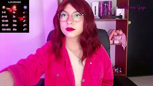 Snapshot of Celeste_Ford_18 chatting on November 2025 10:02:01 PM Celeste Ford 18 online show from November 2025 10:02:01 PM