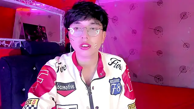 AnggelONfiree online show from October 2025 11:06:01 PM