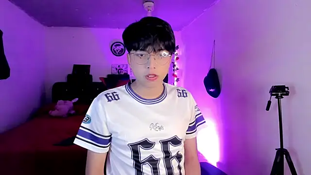 AnggelONfiree online show from January 2026 05:55:01 AM