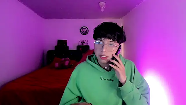 AnggelONfiree online show from November 2025 04:17:02 AM