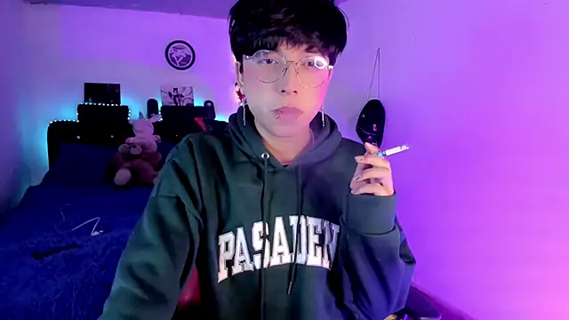 AnggelONfiree online show from February 2026 04:45:01 AM