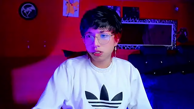 AnggelONfiree online show from February 2025 06:10:02 AM