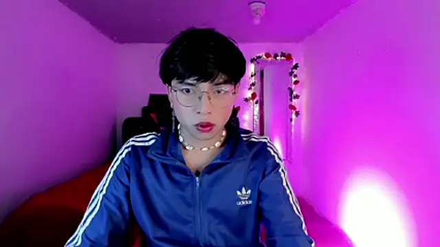 AnggelONfiree online show from December 2025 08:52:01 PM