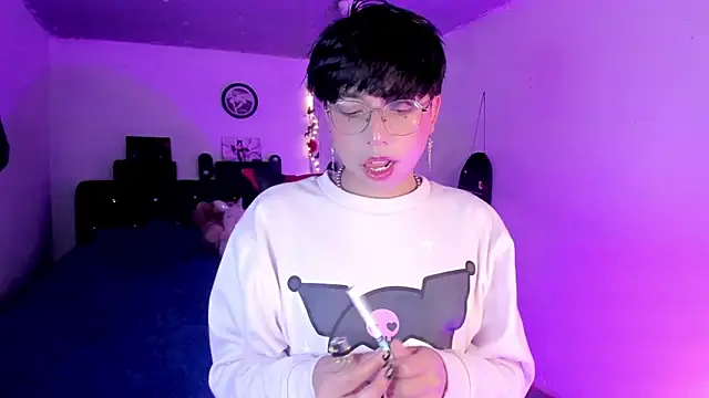 AnggelONfiree online show from February 2026 06:24:02 AM