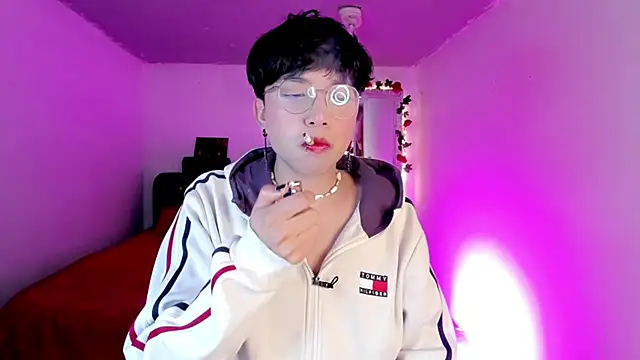 AnggelONfiree online show from November 2025 08:35:01 AM