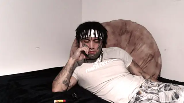 Snapshot of Azazelihornyasf chatting on November 2025 08:26:02 AM Azazelihornyasf online show from November 2025 08:26:02 AM