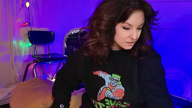 Snapshot of Evagirl88 chatting on December 2024 05:05:02 AM Evagirl88 online show from December 2024 05:05:02 AM