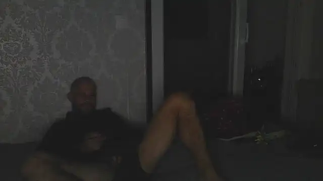 Zbochunec online show from November 2025 03:21:02 AM