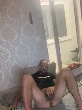 Zbochunec online show from November 2025 03:21:02 AM