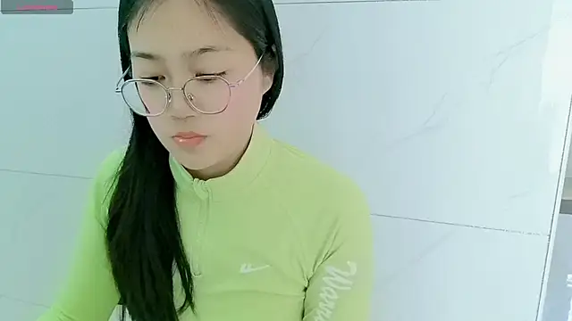 Snapshot of luoxuwen chatting on February 2025 04:32:02 AM luoxuwen online show from February 2025 04:32:02 AM