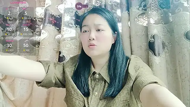 luoxuwen online show from April 2026 07:45:01 AM