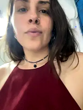 isadelasestrellas online show from November 2025 04:55:01 PM