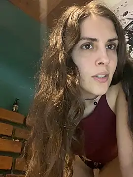 isadelasestrellas online show from April 2026 06:12:02 PM