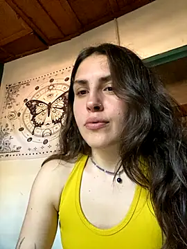 isadelasestrellas online show from November 2025 06:52:02 PM