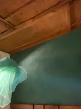 isadelasestrellas online show from March 2026 07:03:02 PM