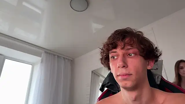 oypo online show from November 2025 01:37:01 PM