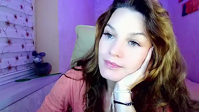 impossibleluna online show from September 2025 05:09:01 PM