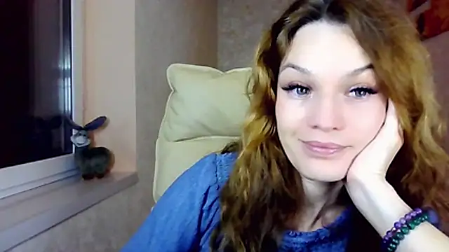 impossibleluna online show from February 2026 04:26:02 PM