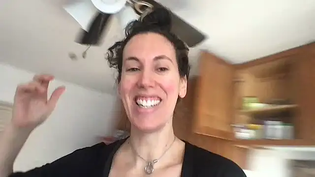 BonfireBonnie online show from December 2024 02:13:02 PM