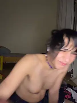 egirl711 online show from February 2026 07:48:01 PM