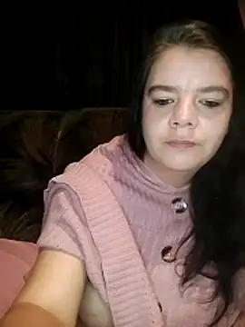 Hornyparratjie online show from May 2026 01:11:02 AM