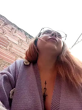 madelaine- online show from April 2026 08:43:01 PM