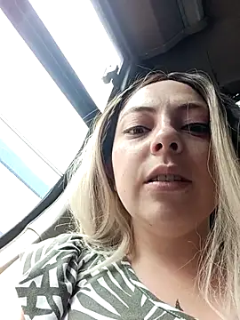 madelaine- online show from January 2026 07:21:01 PM